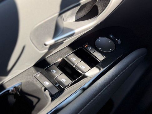 New 2026 Hyundai Tucson Limited image 25