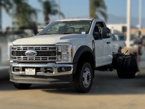 New 2024 Ford F550 4x4 Regular Cab Super Duty w/ XLT Value Package image 2