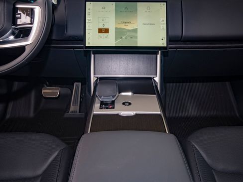 New 2026 Land Rover Range Rover SE AWD/4WD image 26