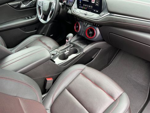Certified 2023 Chevrolet Blazer RS w/ Driver Confidence II Package image 15