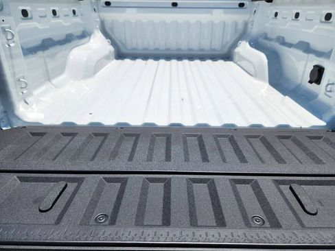 New 2025 GMC Canyon Elevation w/ Convenience Package image 22