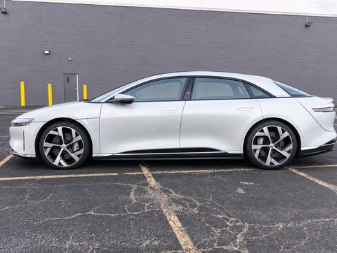 Used 2022 Lucid Air Dream Edition AWD/4WD image 4