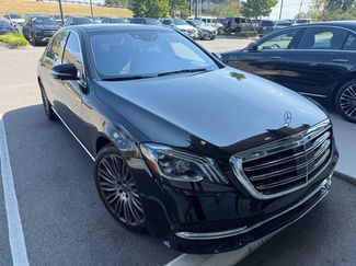Used 2019 Mercedes-Benz S 560 4MATIC Sedan video 1