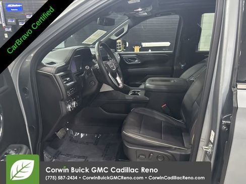 Certified 2023 GMC Yukon XL SLT w/ SLT Premium Package image 9