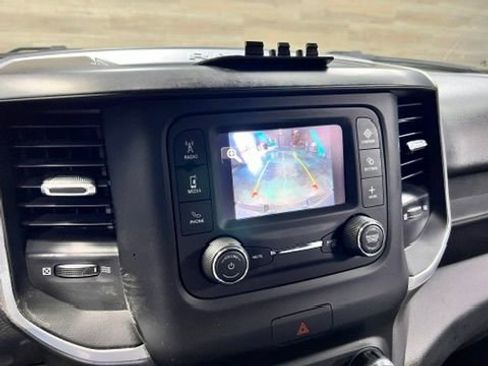 Used 2022 RAM 1500 Big Horn AWD/4WD image 10