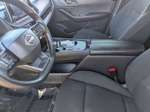 Certified 2025 Nissan Rogue S image 18