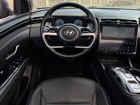 Used 2022 Hyundai Tucson Limited AWD/4WD image 16