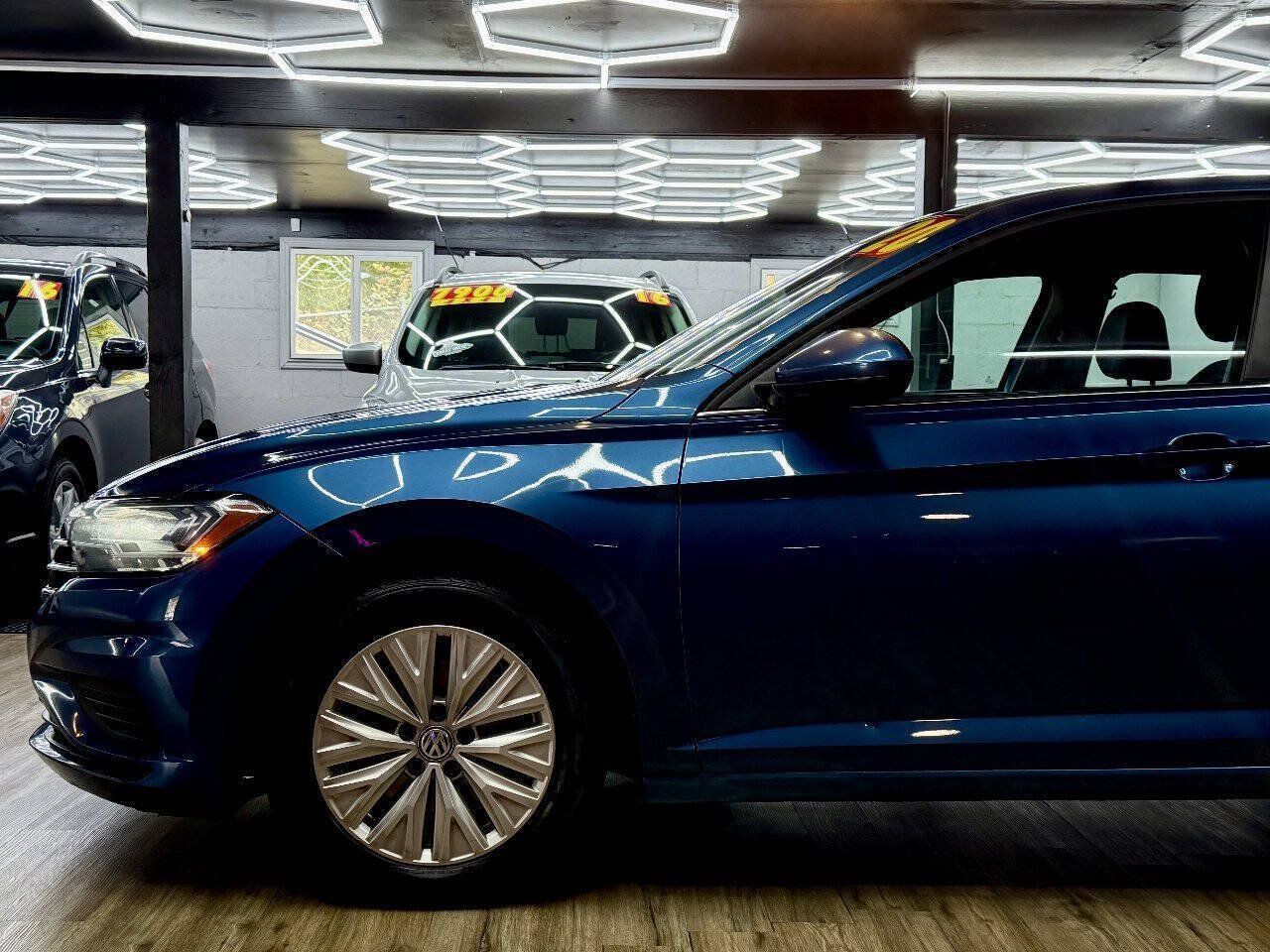 Used 2020 Volkswagen Jetta S w/ Driver Assistance Package FWD image 4