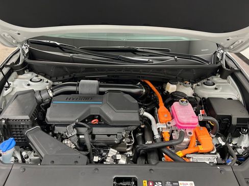 Used 2024 Hyundai Tucson Limited image 24