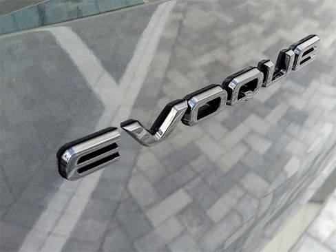 New 2026 Land Rover Range Rover Evoque S image 10