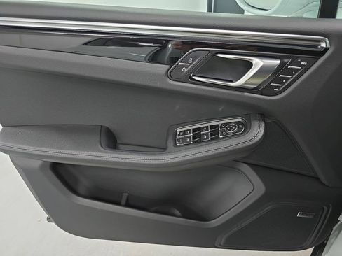 New 2026 Porsche Macan S AWD/4WD image 23