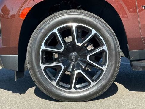 Used 2023 Chevrolet Tahoe RST RWD image 27