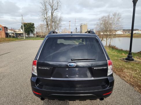 Used 2009 Subaru Forester 2.5X Limited w/ Popular Equipment Group 4A image 4