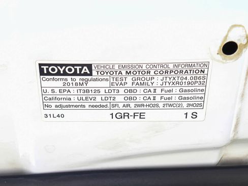 Used 2018 Toyota 4Runner SR5 Premium RWD image 29