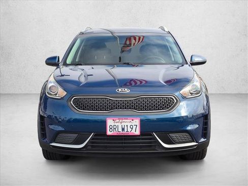 Used 2019 Kia Niro LX FWD image 3