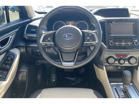 Used 2023 Subaru Forester Premium AWD/4WD image 16