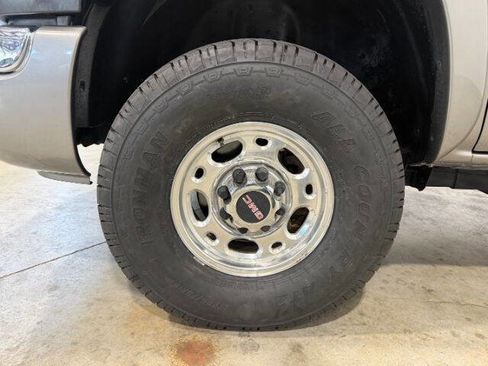 Used 2007 GMC Sierra 2500 SLE w/ Heavy-Duty Power Package image 13