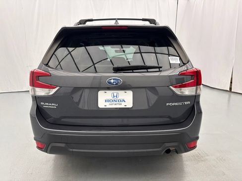 Used 2023 Subaru Forester Premium AWD/4WD image 8