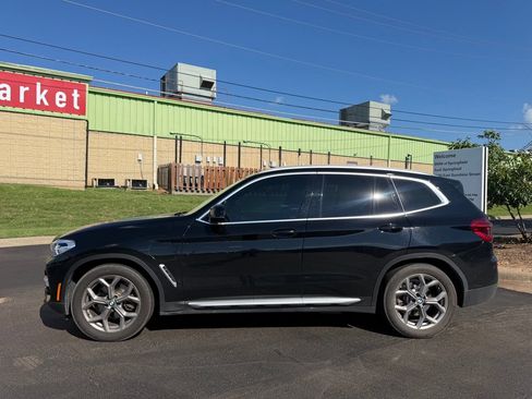 Used 2021 BMW X3 xDrive30e w/ Premium Package AWD/4WD image 3