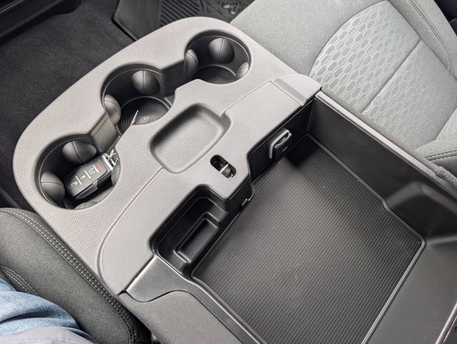 New 2026 RAM 3500 Big Horn AWD/4WD image 22