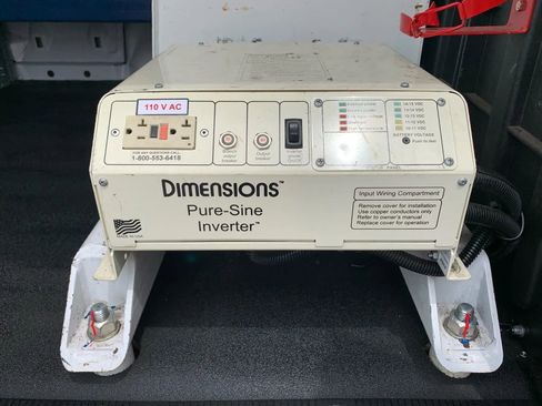 Used 2013 Ford E-350 and Econoline 350 Super Duty image 28