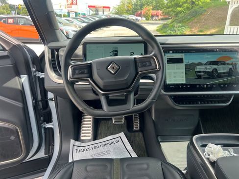 Used 2024 Rivian R1T Adventure image 13