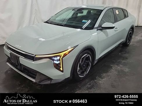 Used 2025 Kia K4 EX image 1