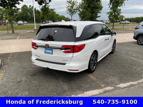 Certified 2024 Honda Odyssey Elite image 6