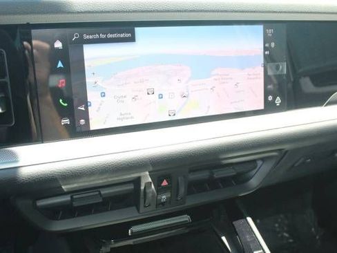 Certified 2025 Porsche Cayenne Base image 15