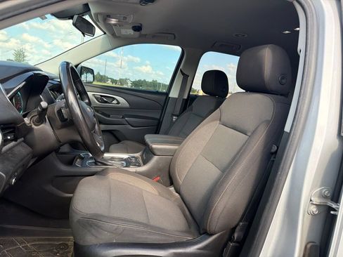 Used 2019 Chevrolet Traverse LT AWD/4WD image 12