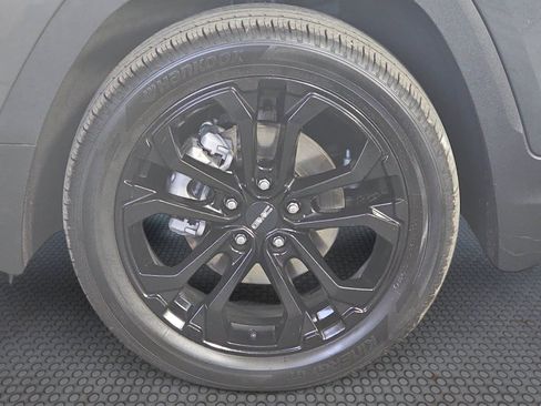 Used 2021 GMC Terrain SLE w/ Elevation Edition AWD/4WD image 10