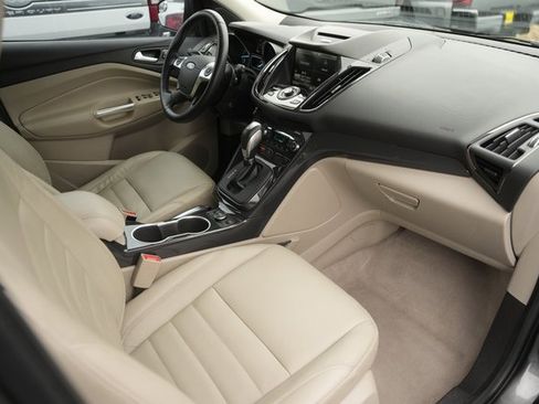 Used 2015 Ford Escape Titanium image 17