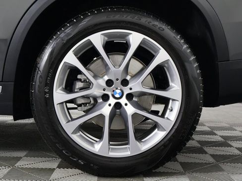 Certified 2026 BMW X5 xDrive40i w/ Climate Comfort Package AWD/4WD image 16