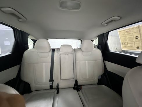 Used 2025 Hyundai Tucson SEL FWD image 33