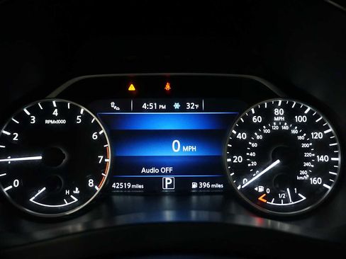 Used 2023 Nissan Murano SV image 26