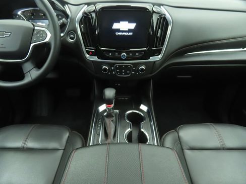 Used 2023 Chevrolet Traverse RS w/ LPO, Roadside Safety Package image 13