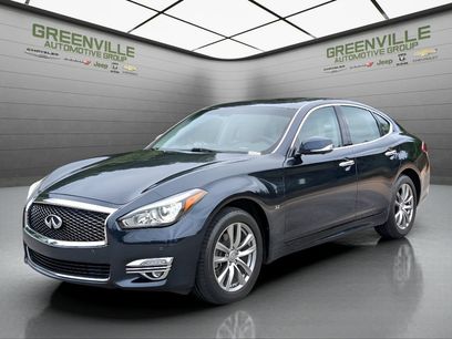Used 2019 INFINITI Q70 Luxe