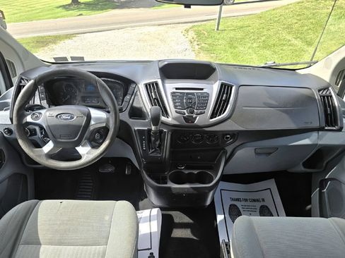 Used 2015 Ford Transit 350 XLT RWD image 19