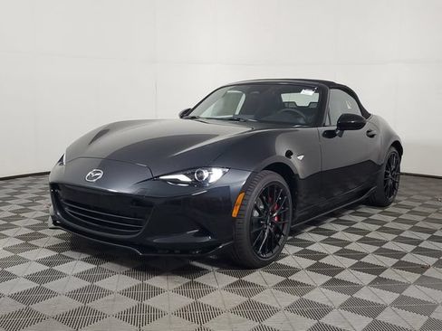 New 2026 MAZDA MX-5 Miata Club w/ Brembo/BBS Recaro Package RWD image 3