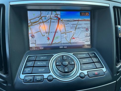 Used 2013 INFINITI G37 x Sedan w/ Premium Pkg image 9