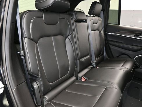 New 2026 Jeep Grand Cherokee Limited w/ Limited Altitude Package RWD image 35