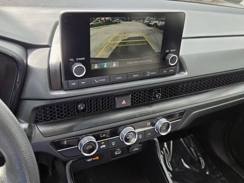 Used 2025 Honda CR-V LX image 20