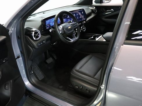 Used 2024 Chevrolet Blazer EV LT image 14