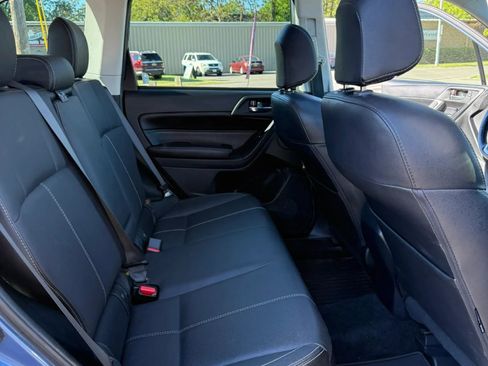 Used 2018 Subaru Forester 2.5i Touring w/ Popular Package #2 AWD/4WD image 17