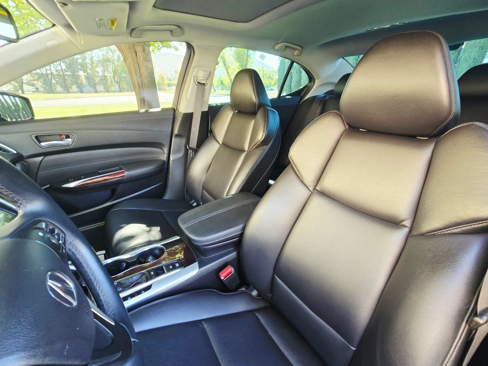Used 2016 Acura TLX FWD image 13