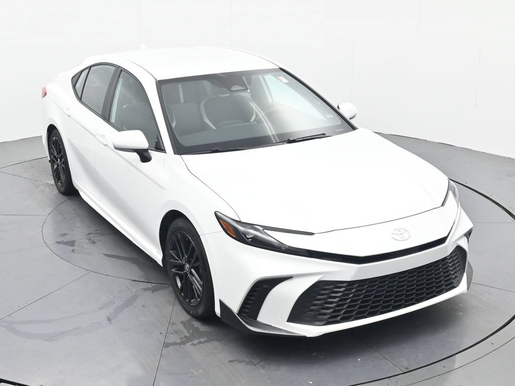 Used 2025 Toyota Camry SE FWD image 21