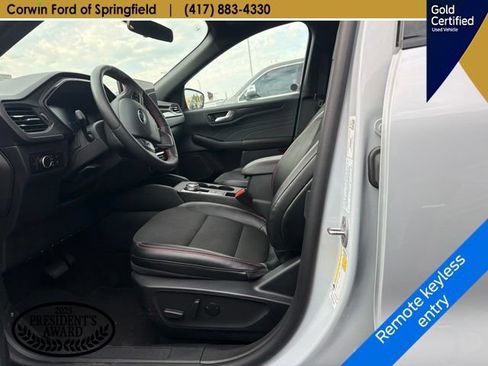 Used 2025 Ford Escape ST-Line w/ Tech Pack #1 AWD/4WD image 10