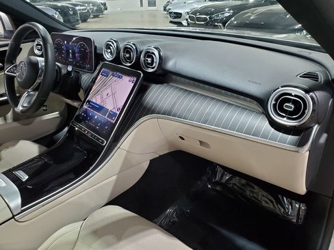 Used 2023 Mercedes-Benz C 300 Sedan image 15