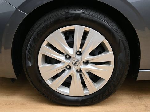 Used 2024 Nissan Sentra S FWD image 8