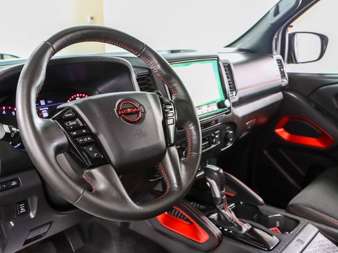 Used 2023 Nissan Frontier PRO-4X w/ Pro Convenience Package AWD/4WD image 24